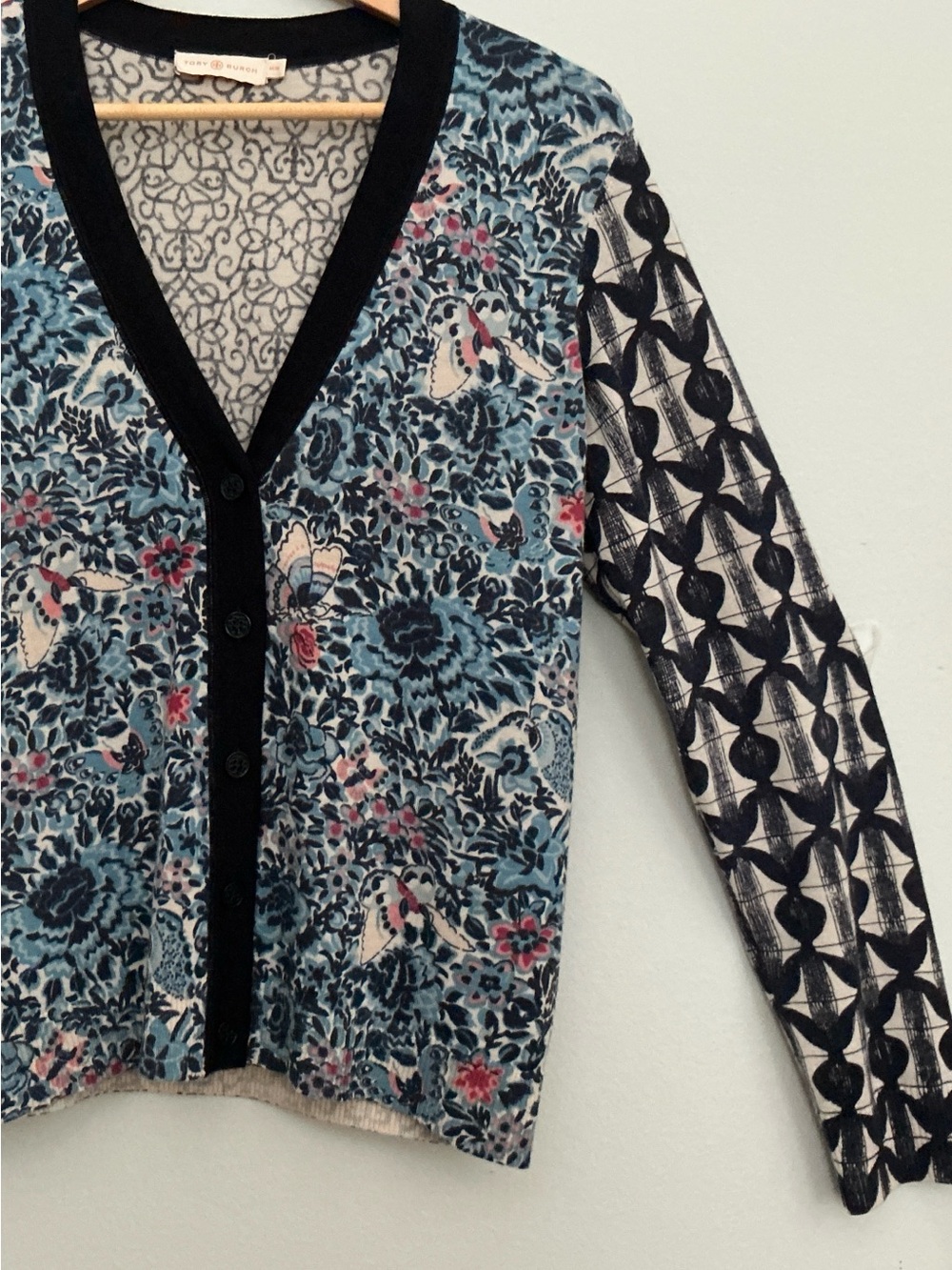 TORY BURCH Classic Blue Floral Mixed-Print V-Neck Cardigan Sz M